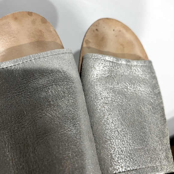 Frye Riley Slide Sandals - Picture 5 of 6